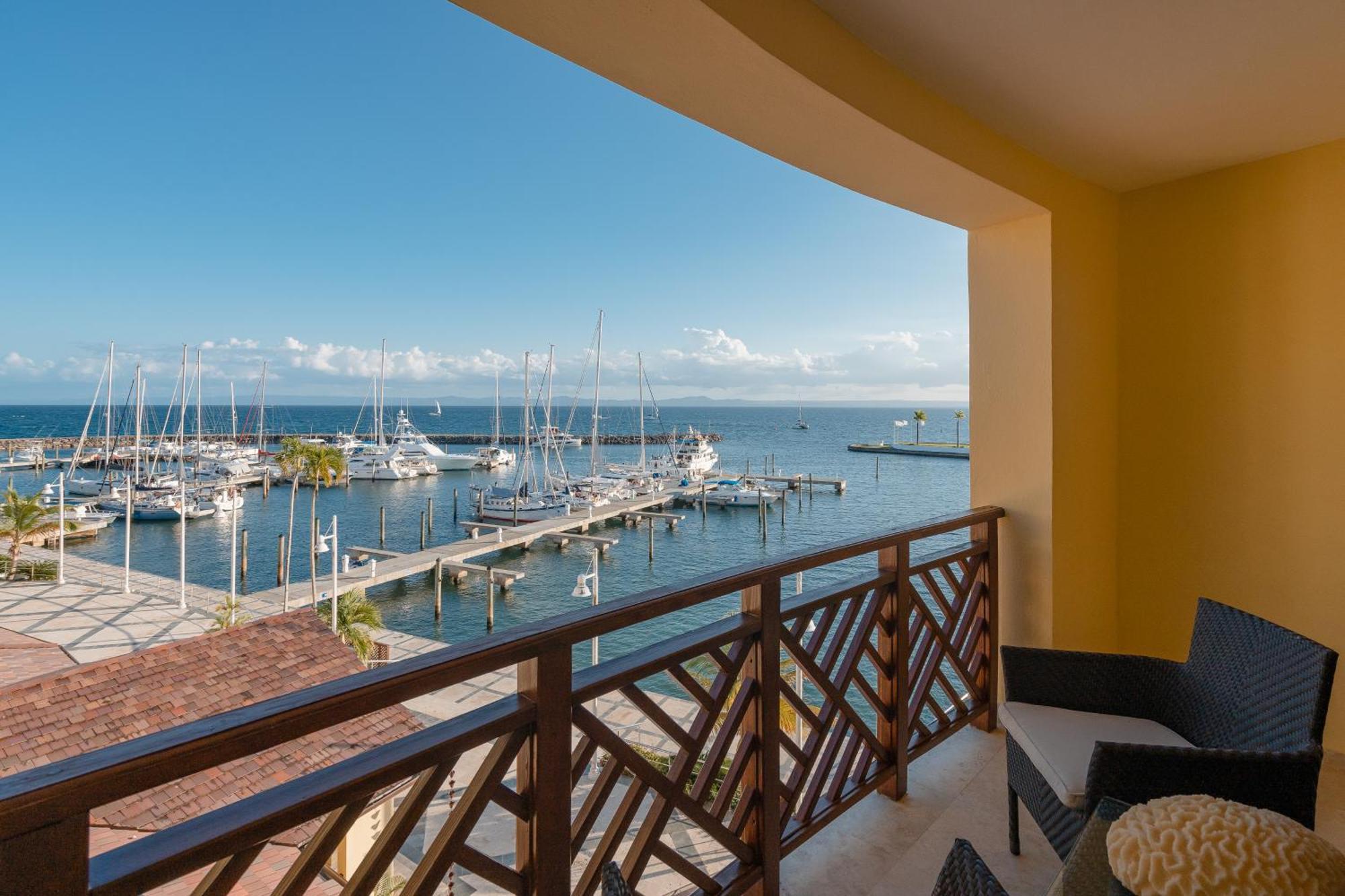 The Bannister Hotel & Yacht Club By Mint Samana Экстерьер фото