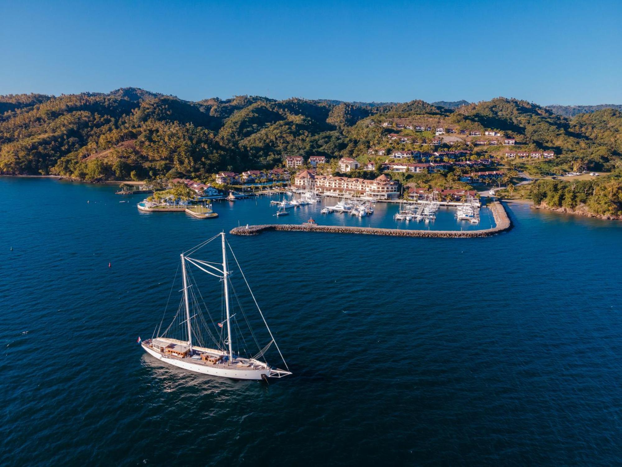 The Bannister Hotel & Yacht Club By Mint Samana Экстерьер фото
