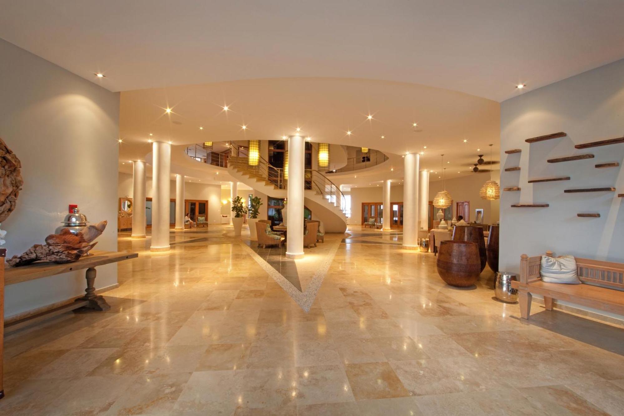 The Bannister Hotel & Yacht Club By Mint Samana Экстерьер фото